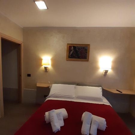 Residenza Le Dimore Hotel Verona Buitenkant foto